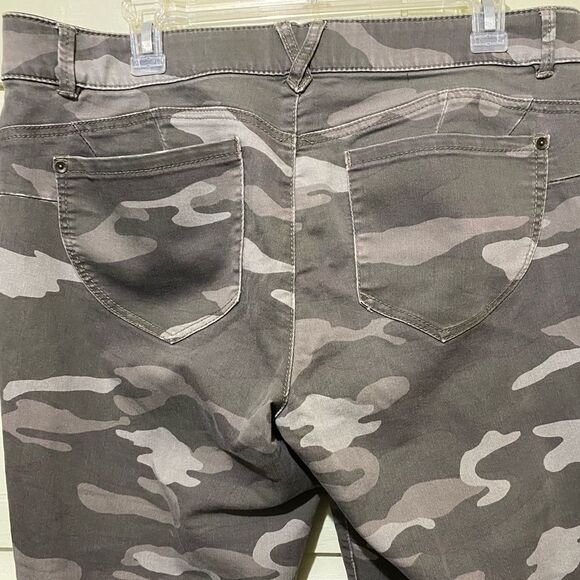 Democracy Women’s Ab Technology Camouflage Ankle Jeans SZ 14 Gorpcore Casual - Picture 6 of 10
